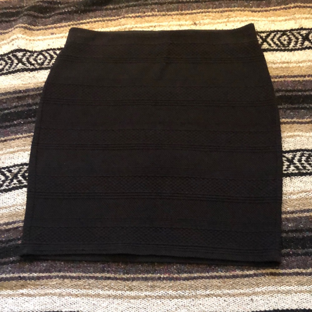 Ann Taylor mini skirt size medium